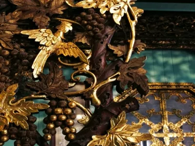 Bijiang Jinlou