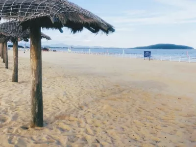 Country Garden Moon Bay