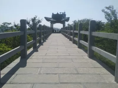 Fenglin Gorges Scenic Resort