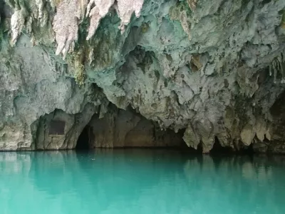 Fengshan Sanmenhai