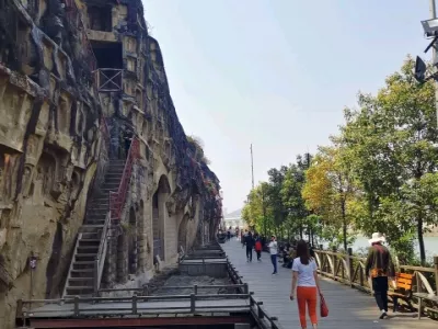 Guangyuan Thousand Buddha Cliff