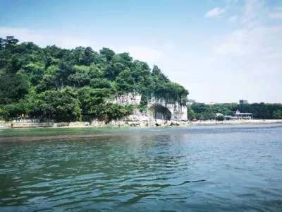 Guilin's Two Rivers and Four Lakes