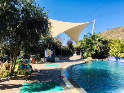 Hongge Hot Spring Hotel