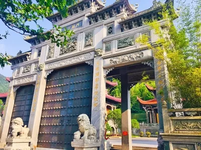 Huacheng Temple