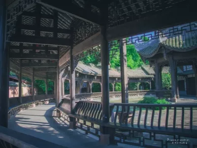 Huanglongxi Ancient Town