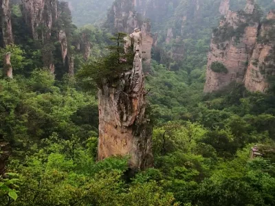 Huangshi Village