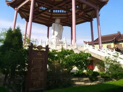 Island Jinshan Temple