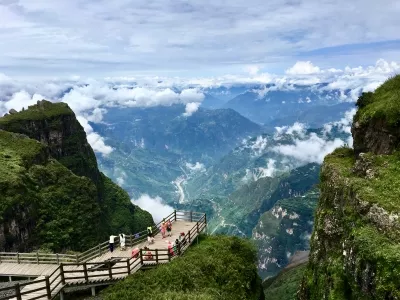 Jigongshan Grand Canyon
