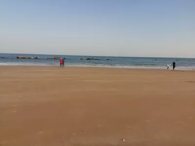 Jinshatan Beach Bathhouse