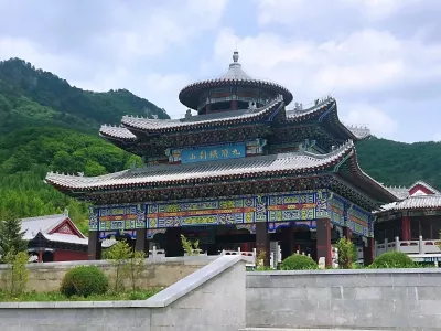 Jiuding Tiesha Mountain