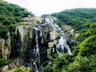 Jiuli Lake Scenic Area