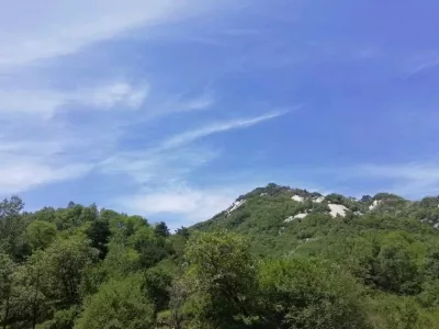 Lao Jie Ling Tourist Resort