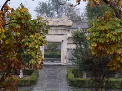 Luwang Mausoleum