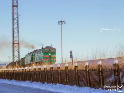 Manzhouli Guomen Scenic Area