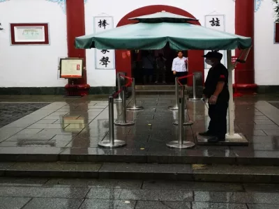 Mao's Three Ancestral Temples