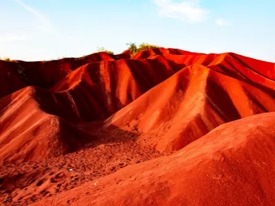 The Nanling Mountain Red Desert