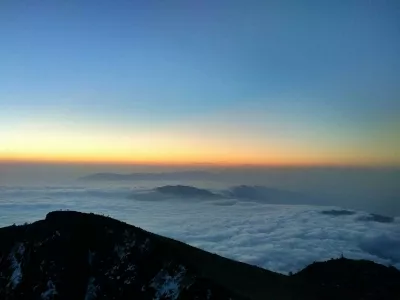 Niubei Mountain and Sea of Clouds