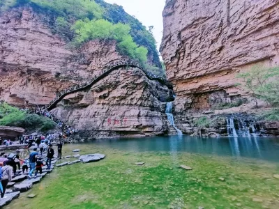 Taihang Grand Canyon - Peach Blossom Valley