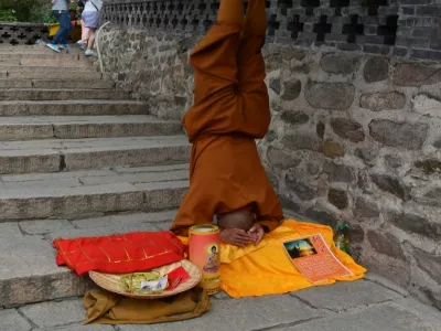Pusa Ding (Bodhisattva Top)