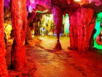 Qiliang Cave