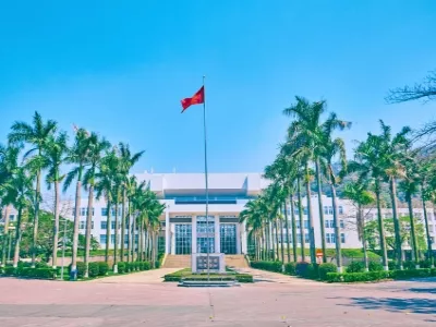 SHANTOU UNIVERSITY