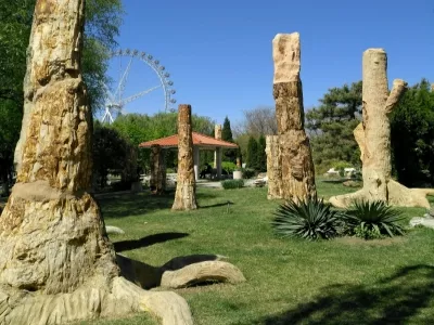 Shijiazhuang Botanical Garden