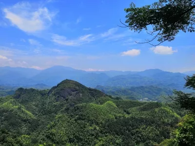 Tianyi Alley Scenic Area