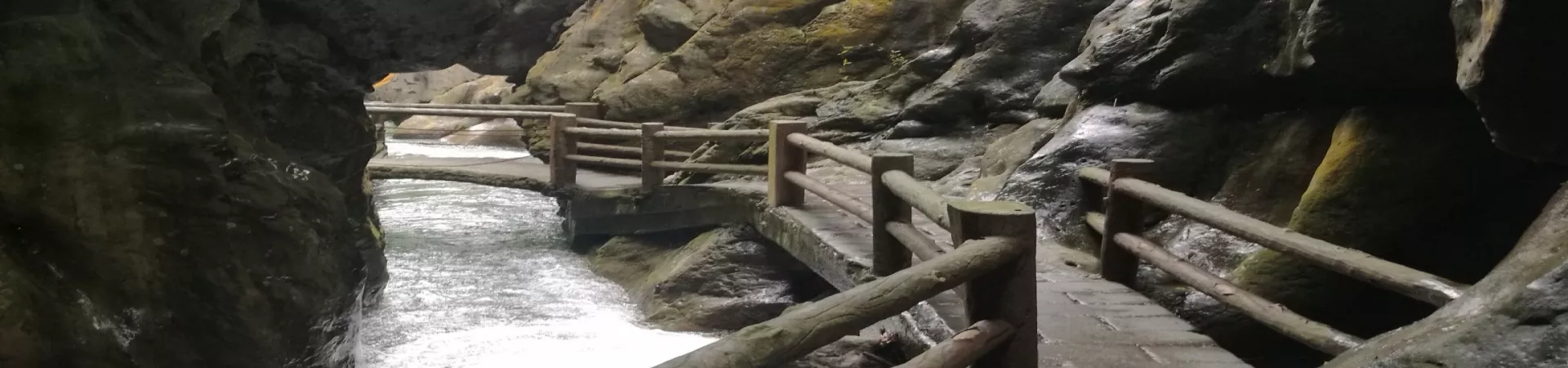 Top China Guide banner