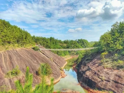 Tongtian Cave Scenic Resort