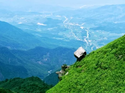 Wugong Mountain National Scenic Area - Alpine Meadow