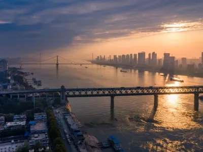 Wuhan Yangtze River Bridge