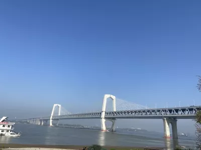 Wuhu Yangtze River Bridge