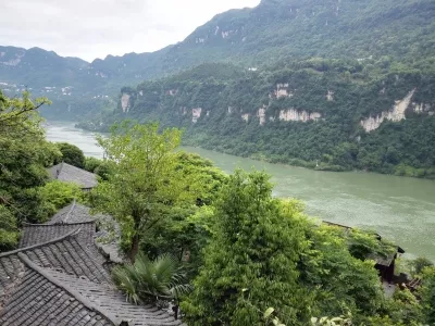 wuluozhongli mountain 