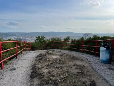 Xiandong Mountain Scenic Area