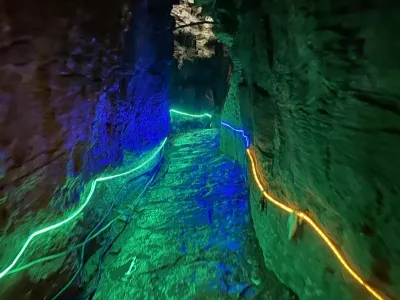 Xiong'er Mountain National Geopark