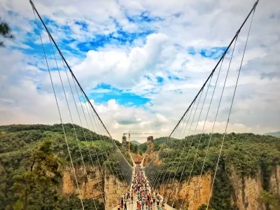 Zhangjiajie glass bridge